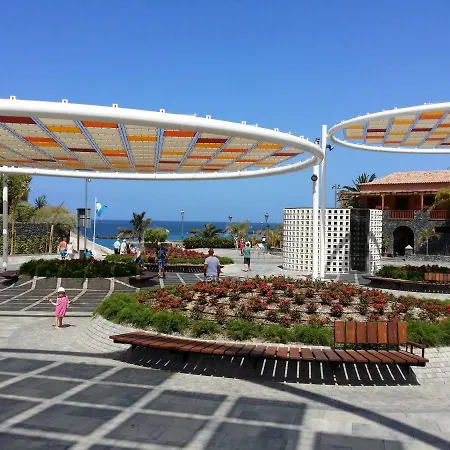 Terrazas Del Duque 2, Terrace, Sea View, Only 300 M To Beach, Heated Pool, Air Conditioning, Wifi Internet, Dishwasher, Washing Machine Lejlighed