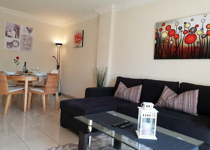 Apartamento Terrazas Del Duque 2, Terrace, Sea View, Only 300 M To Beach, Heated Pool, Wifi Internet, Dishwasher, Washing Machine